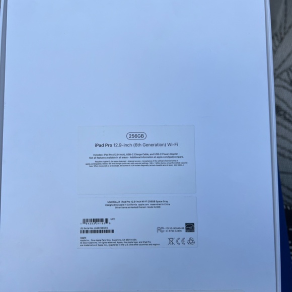 iPad Pro 12.9”